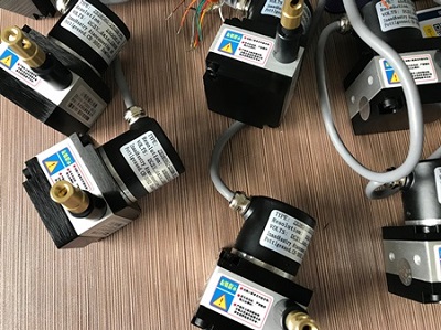 JL80MAϵ���������xλ�Ƃ������Ĺ��ܼ�����̖(h��o)ݔ����ʽ